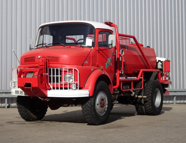 Mercedes-Benz 911