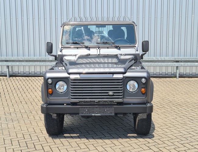 Land Rover Defender 90 4x4 - 2.2 Diesel - Airco -  Low KM - Very Good Condition TT 4442