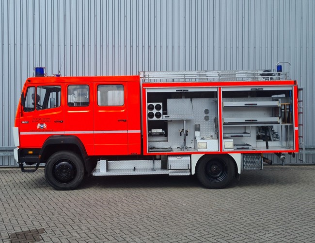 Mercedes-Benz 1120 AF 4x4 - 2.500 ltr watertank -Feuerwehr, Fire brigade- Crew Cab - Expeditie, Camper, Low Gear! TT 4724