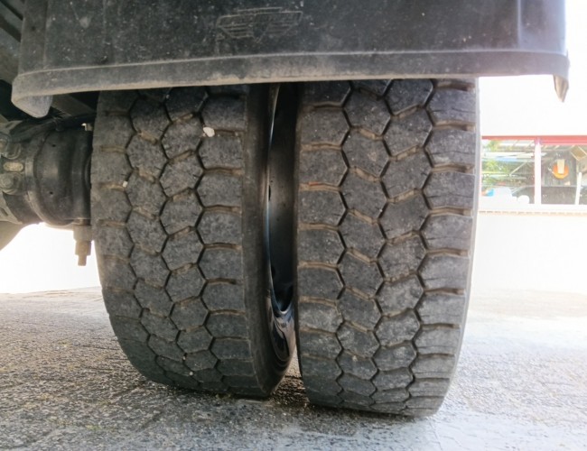 Renault D 210.12 Carrier Supra 850 MT, 2 Verdampers, Diepvries -30, Telma Rem - DHollandia Laadklep, LDW, Loadlift TT 4839