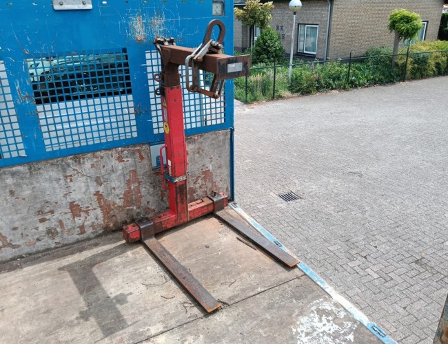 Renault C 430 6x4 -18 TM HIAB Kraan, Crane, Kran, Grue - BB, Full Steel,  Remote control TT 4846