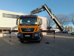 MAN TGS 35.420 8x2 - Fassi 29TM Crane, Machine transporter, Loading ramp, Tow truck 7.2T. Winch TT 4882