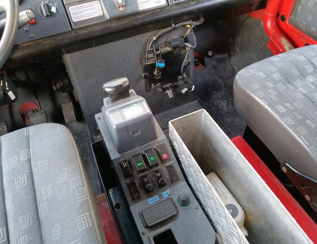 Mercedes-Benz Unimog U 5000 4x4 - (type 437.4) 4000 ltr -Lier, Winch -Feuerwehr Doppelkabine,Uberrollkafig - Camiva - Expeditievoertuig, Camper TT 4888