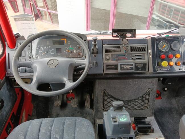 Unimog U 5000 Mercedes Benz -4x4 - (type 437.4) 4000 ltr -Lier, Winch -Feuerwehr Doppelkabine,Uberrollkafig - Camiva TT 4853