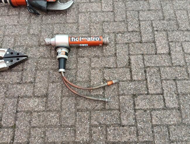 Mercedes-Benz Atego 1225 Calamiteiten, Brandweer, Crewcab, Dubbele cabine, Reddingsset, Holmatro TT 4863