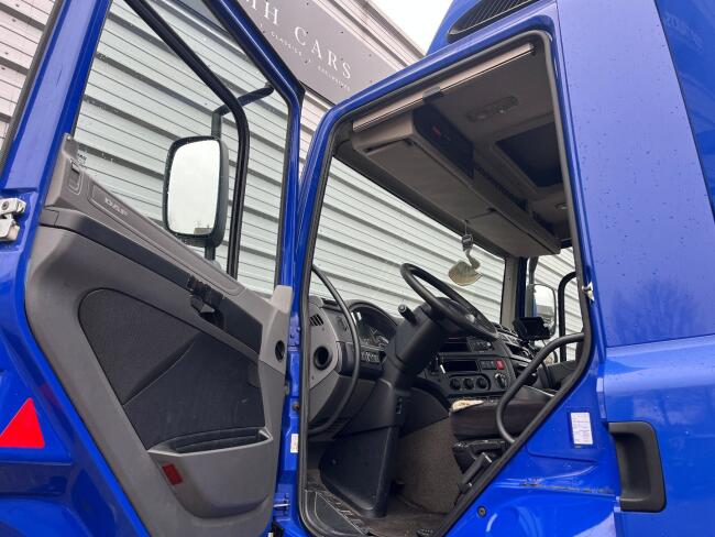 DAF CF 330 FT Dagcabine, Day-cab - Airco - NL registratie - APK TT 4898