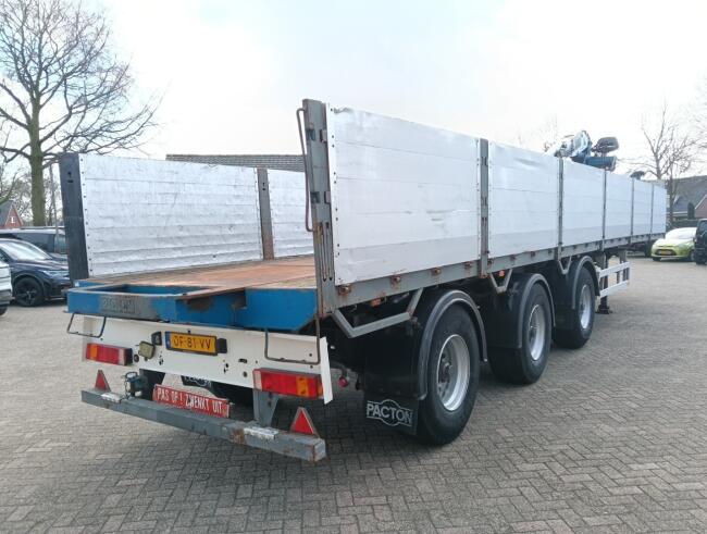 Pacton T3 003 Kennis 14TM Kraan -3 assige steentrailer, Boomtrailer -2 assen gestuurd, Steunpoten TT 4906