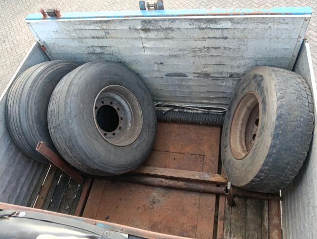 Pacton T3 003 Kennis 14TM Kraan -3 assige steentrailer, Boomtrailer -2 assen gestuurd, Steunpoten TT 4906