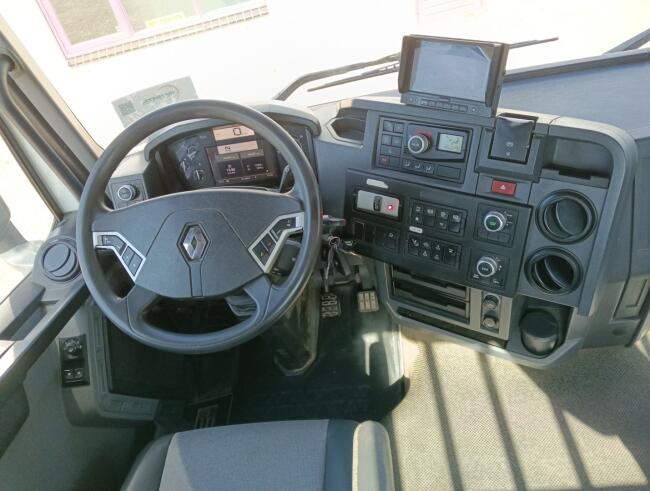 Renault C430 8x4 - HIAB 22TM Kraan, Kran, Crane -Climate Control -Remote Control TT 4917