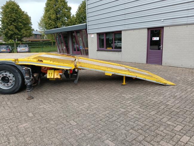 MAN TGS 35.500 8x2 - Hiab 37.7TM Kraan, Machine transporter, Oprijwagen, afsleepwagen 6.2T. lier TT 4936
