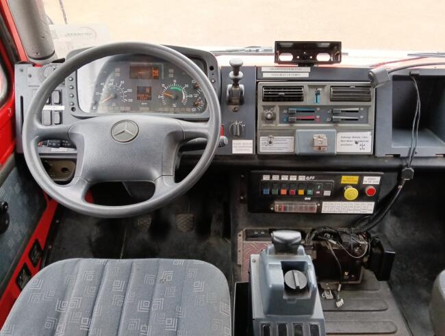 Mercedes-Benz Unimog U 5000 4x4 - (type 437.4) 4000 ltr -Lier, Winch -Feuerwehr Doppelkabine,Uberrollkafig TT 4951