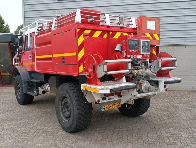 Mercedes-Benz Unimog U 5000 4x4 - (type 437.4) 4000 ltr -Lier, Winch -Feuerwehr Doppelkabine,Uberrollkafig TT 4951