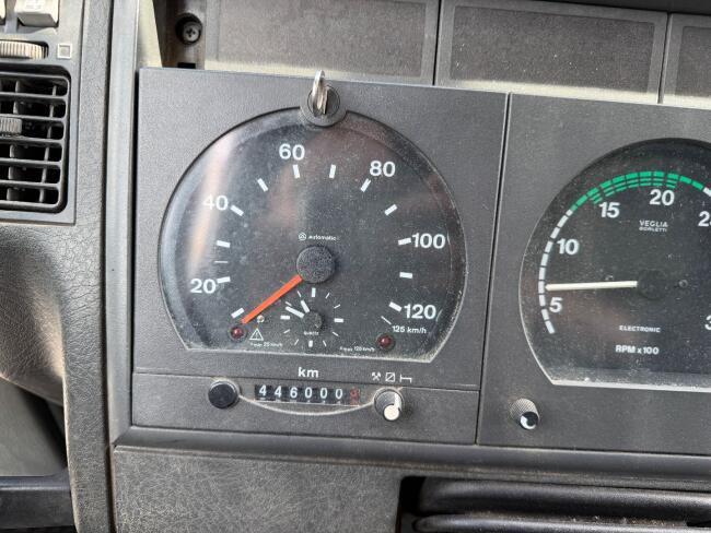 Iveco Eurocargo 180 E28 Bakwagen - Laadklep - D Hollandia DHRMC - Airco TT 4974