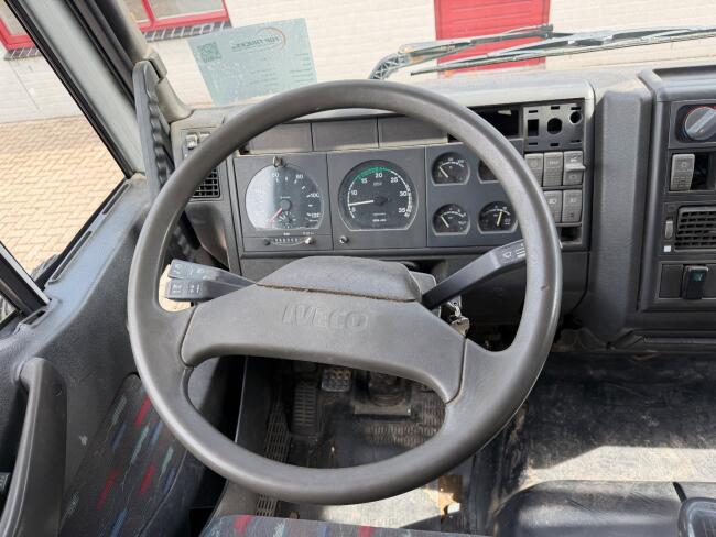 Iveco Eurocargo 180 E28 Bakwagen - Laadklep - D Hollandia DHRMC - Airco TT 4974