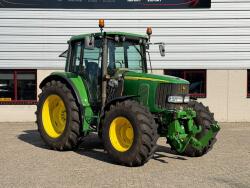 John Deere 6320 4x4 - Stage II - Handgeschakeld - Airco - PTO - Fronthef - 3x DW ventiel + 2x DW ventiel TT 5015