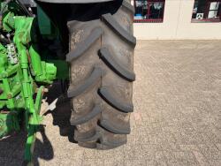 John Deere 6320 4x4 - Stage II - Handgeschakeld - Airco - PTO - Fronthef - 3x DW ventiel + 2x DW ventiel TT 5015